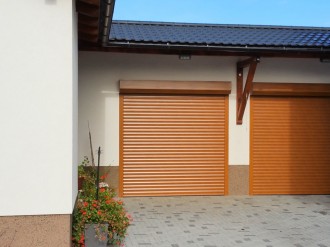 Montáž rolovacích garážových vrat v Třinci