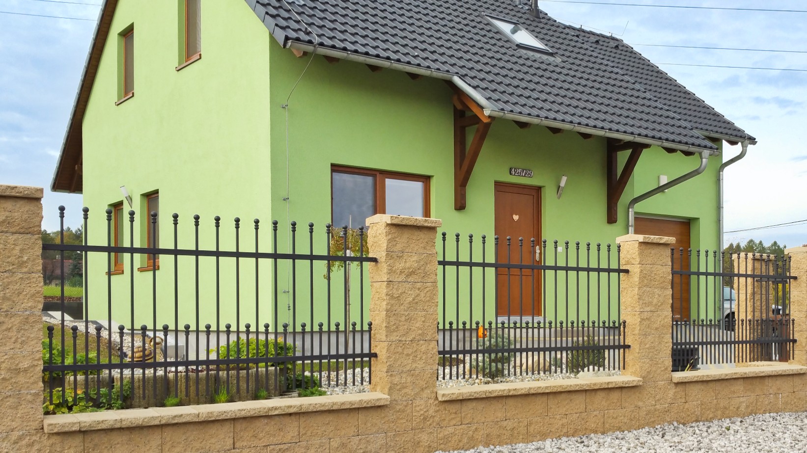 Kovové ploty a brány Ostrava. 