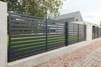 Moderní kovový plot - motiv AW.10.104
