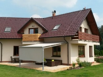 Zastínění pergoly systém VERANDA - realizace Frýdek-Místek.
